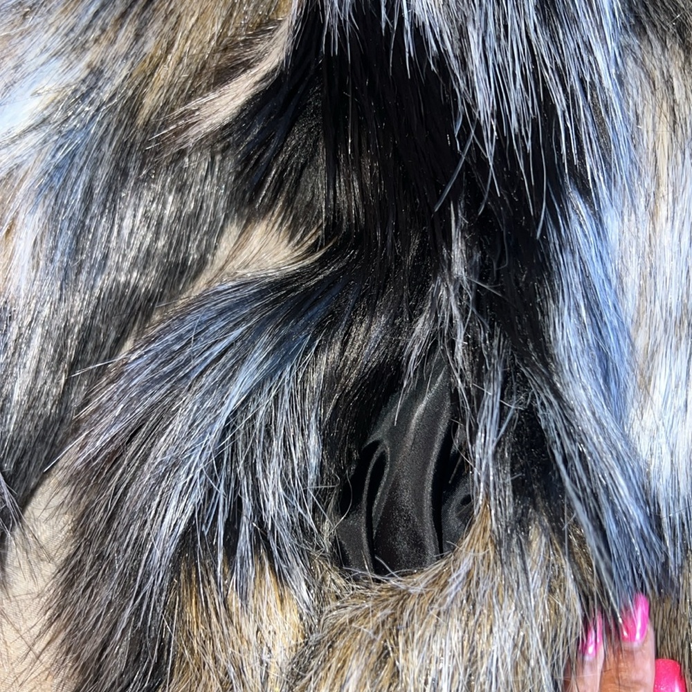 MK Faux Fur Jacket - Picture 5 of 8